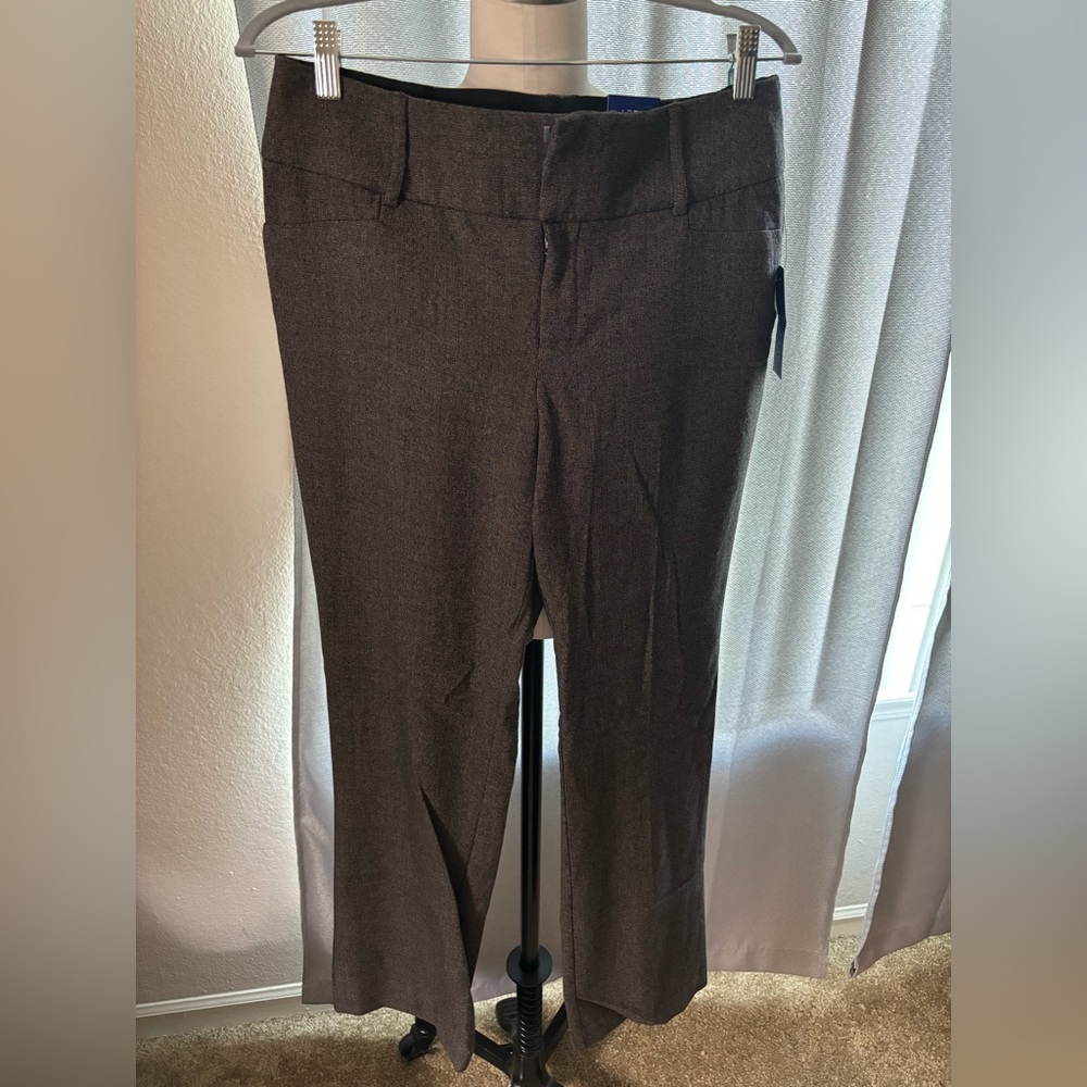 Apt. 9 Women’s Brown Dress Pants “Magic Waist”